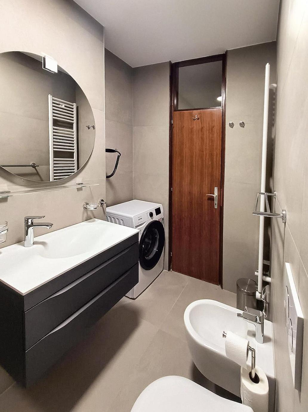 Beautiful Apartment With Picturesque View And Free Parking Portorož Kültér fotó